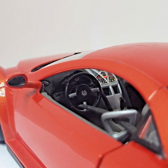 Burago Prima Giugiaro Design - 1:18 Die-Cast Stunning Craftsmanship Orange - Picture 13 of 16